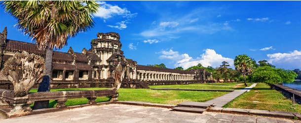 Mekong cruise to Angkor Wat