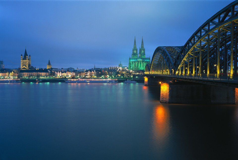 30 Image 30