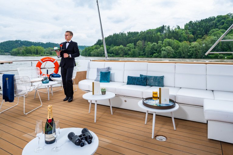 Stern Terrace