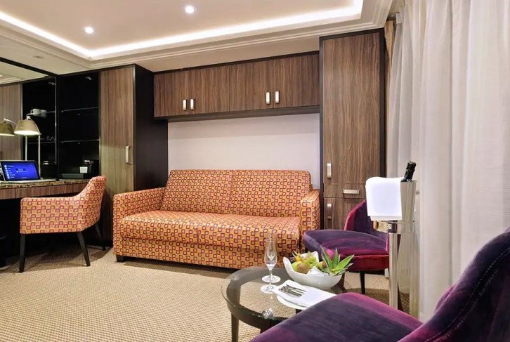 Suite