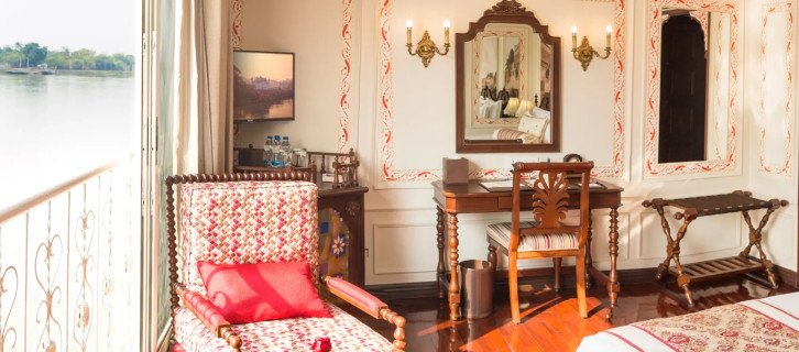 Colonial Suite