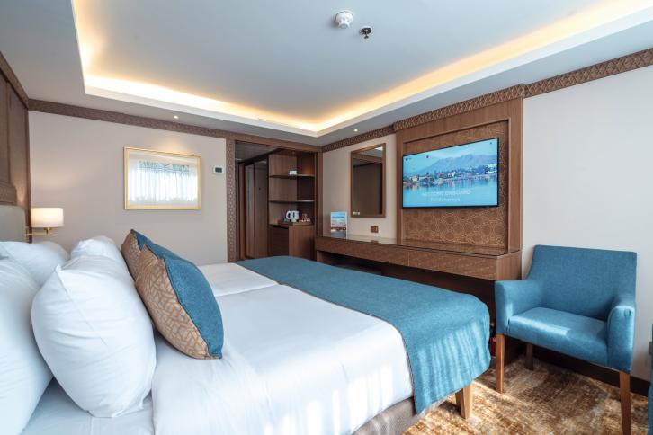Deck 1 Superior Cabin